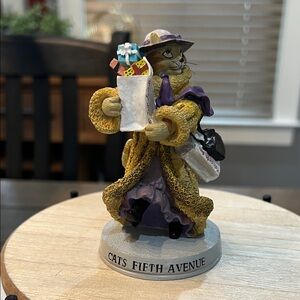 THE CAT HALL OF FAME "CATS FIFTH AVENUE" 1998 ERTL WHIMSICAL FIGURE